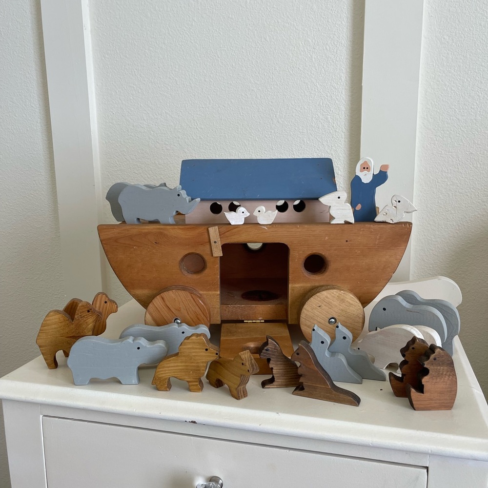 Wooden Noah's Ark Playset
